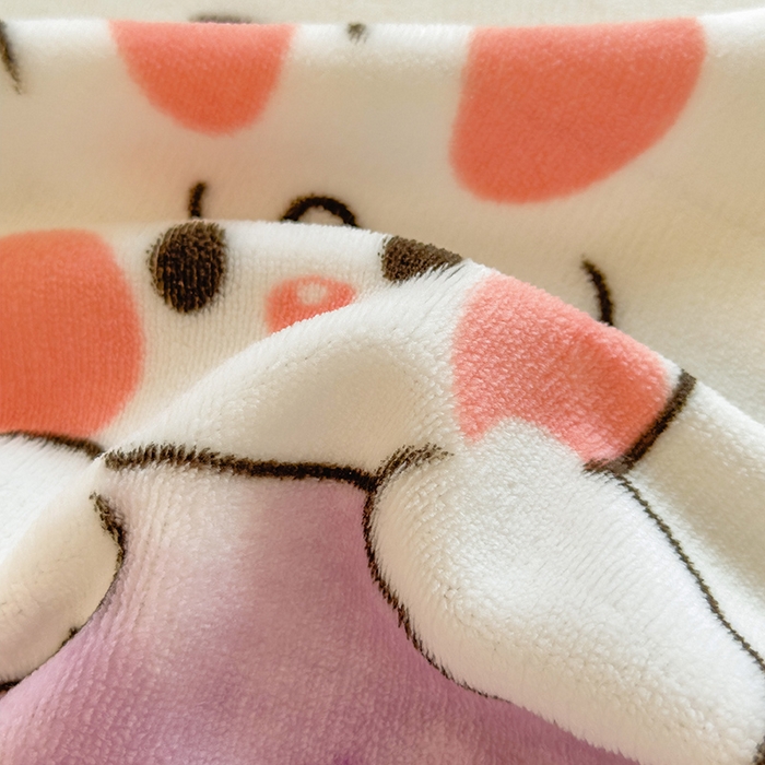 91家纺网 家纺一手货源 找家纺 摩妮卡 2025新款印花系列小清新牛奶绒印花床笠三件套 琪琪兔