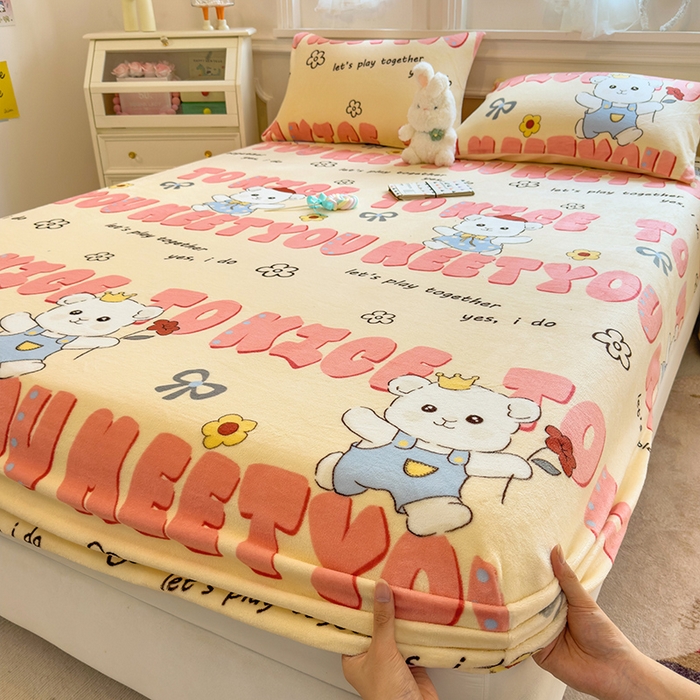 摩妮卡 2025新款印花系列小清新牛奶绒印花床笠三件套 修狗