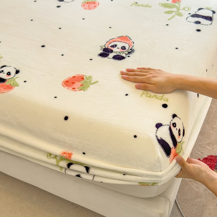 91家纺网 家纺一手货源 找家纺 摩妮卡 2025新款印花系列小清新牛奶绒印花床笠三件套 小可爱