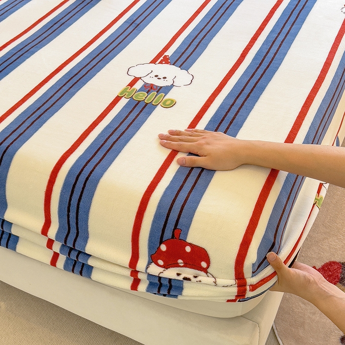 91家纺网 家纺一手货源 找家纺 摩妮卡 2025新款印花系列小清新牛奶绒印花床笠三件套 旺星人