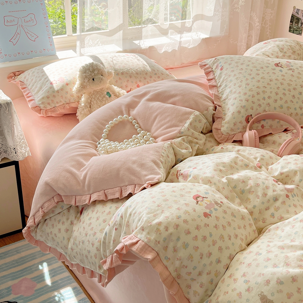 91家纺网 家纺一手货源 找家纺 桃子家居 2025新款A类韩版花边皱皱纱纯棉有氧双层纱加全消光加厚牛奶绒高品质棉加绒暖纱绒四件套 暖纱绒-小红帽女孩