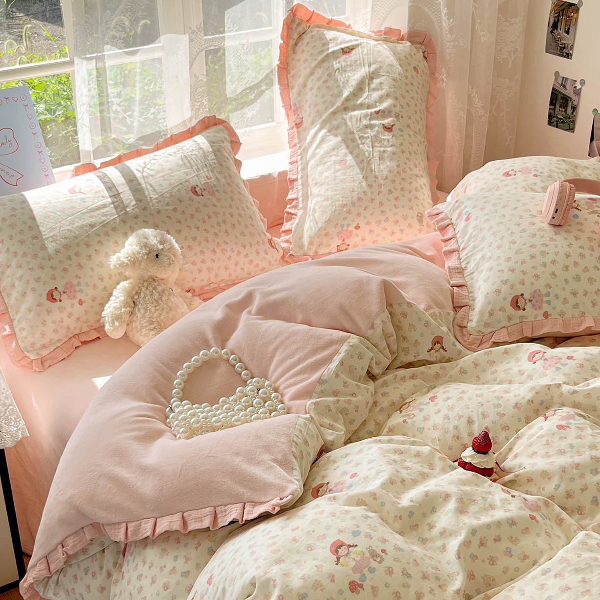 91家纺网 家纺一手货源 找家纺 桃子家居 2025新款A类韩版花边皱皱纱纯棉有氧双层纱加全消光加厚牛奶绒高品质棉加绒暖纱绒四件套 暖纱绒-小红帽女孩