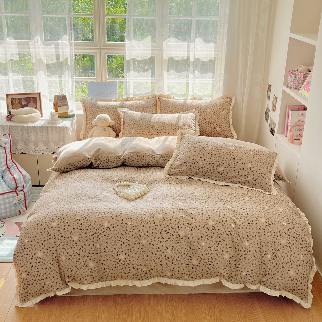 91家纺网 家纺一手货源 找家纺 桃子家居 2025新款A类韩版花边皱皱纱纯棉有氧双层纱加全消光加厚牛奶绒高品质棉加绒暖纱绒四件套 暖纱绒-美拉德