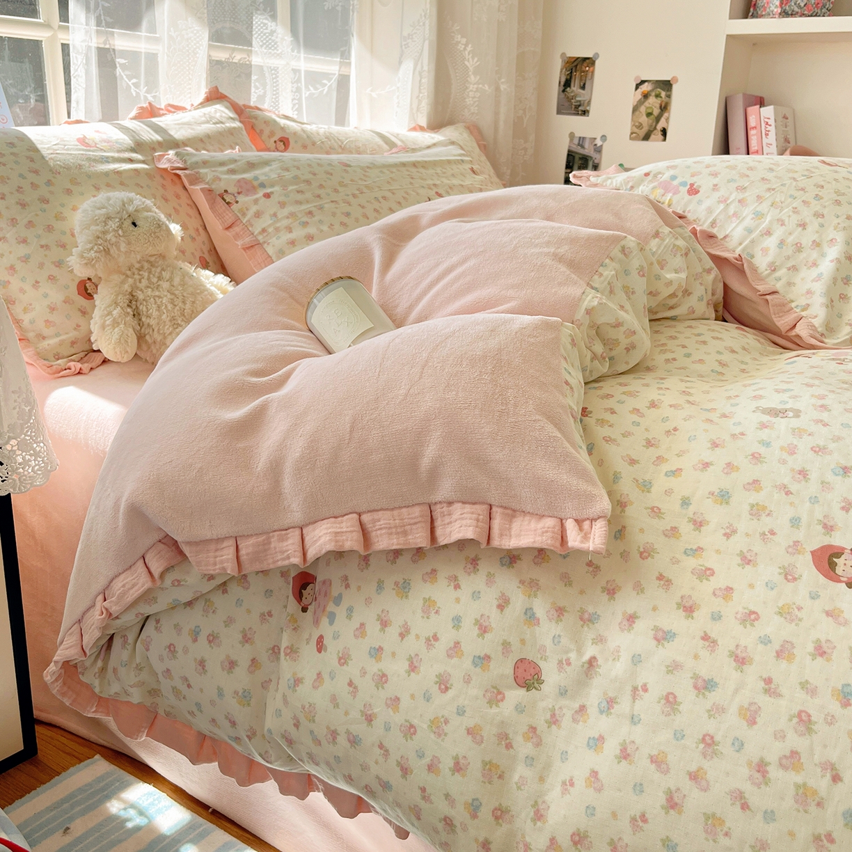 91家纺网 家纺一手货源 找家纺 桃子家居 2025新款A类韩版花边皱皱纱纯棉有氧双层纱加全消光加厚牛奶绒高品质棉加绒暖纱绒四件套 暖纱绒-小红帽女孩
