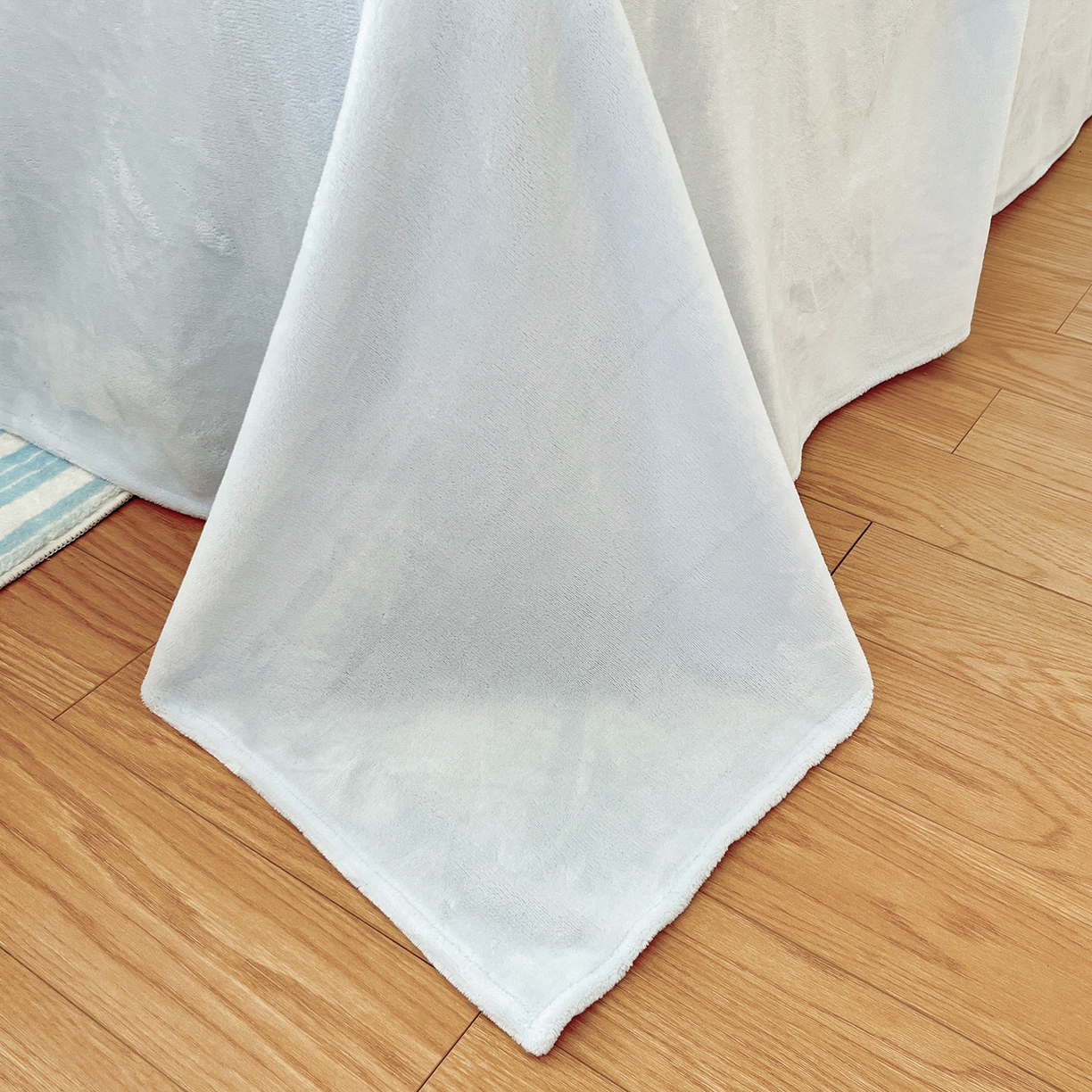 91家纺网 家纺一手货源 找家纺 桃子家居 2025新款A类韩版花边皱皱纱纯棉有氧双层纱加全消光加厚牛奶绒高品质棉加绒暖纱绒四件套 暖纱绒-花颜兰