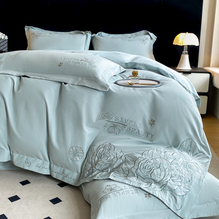 91家纺网 家纺一手货源 找家纺 桃园 新款纯棉全棉长绒棉磨毛不掉毛四件套高端礼盒-赫尔系列 飘蓝