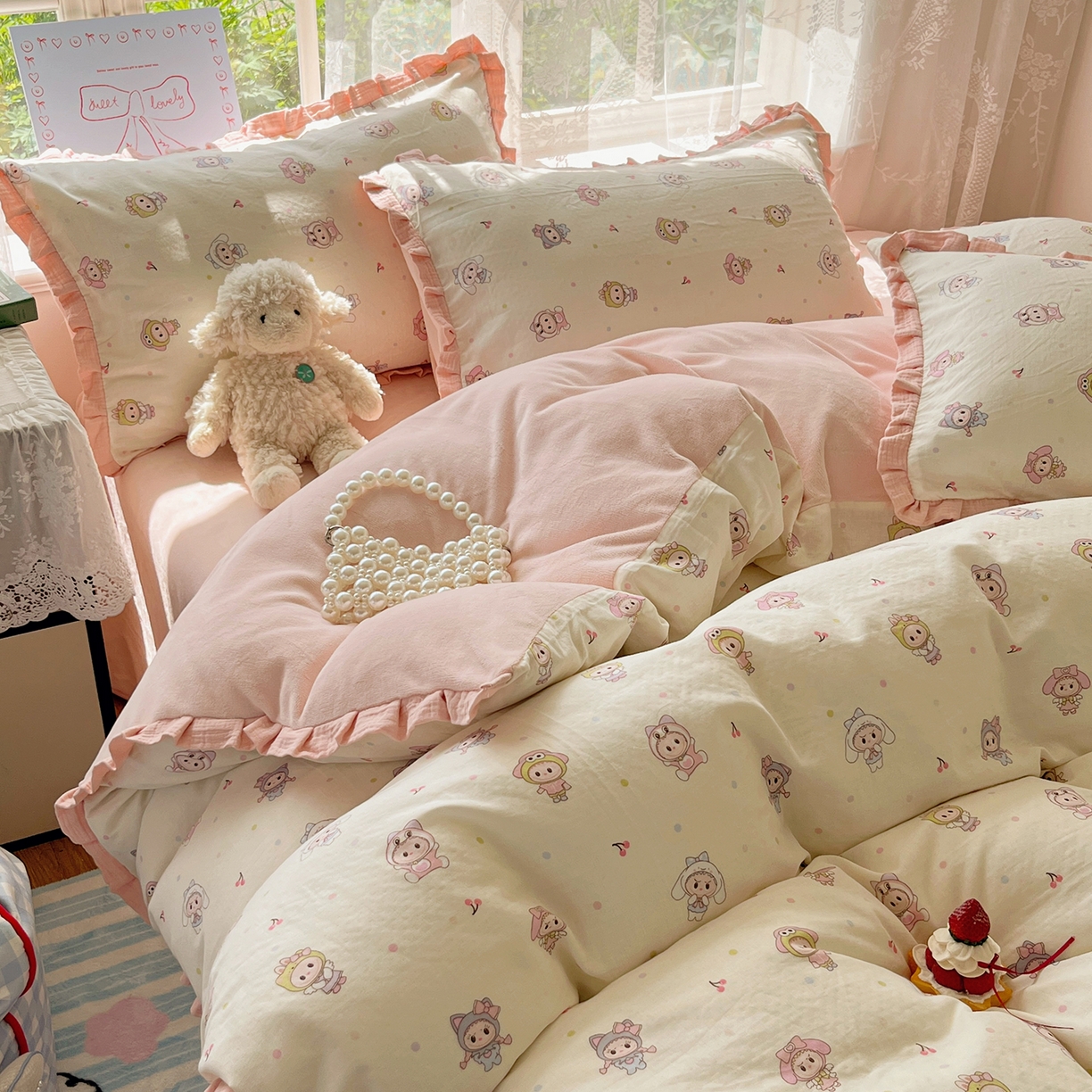 91家纺网 家纺一手货源 找家纺 桃子家居 2025新款A类韩版花边皱皱纱纯棉有氧双层纱加全消光加厚牛奶绒高品质棉加绒暖纱绒四件套 暖纱绒-小可爱