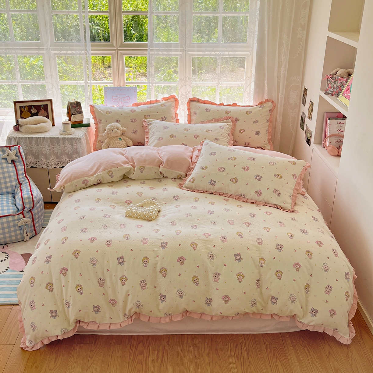 91家纺网 家纺一手货源 找家纺 桃子家居 2025新款A类韩版花边皱皱纱纯棉有氧双层纱加全消光加厚牛奶绒高品质棉加绒暖纱绒四件套 暖纱绒-小可爱