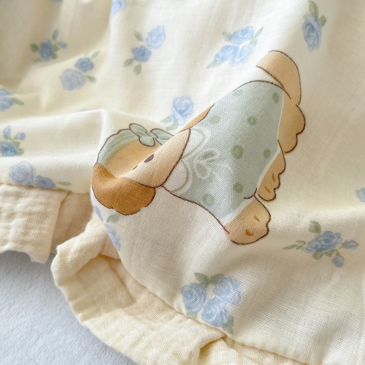 91家纺网 家纺一手货源 找家纺 桃子家居 2025新款A类韩版花边皱皱纱纯棉有氧双层纱加全消光加厚牛奶绒高品质棉加绒暖纱绒四件套 暖纱绒-蓝花小狗