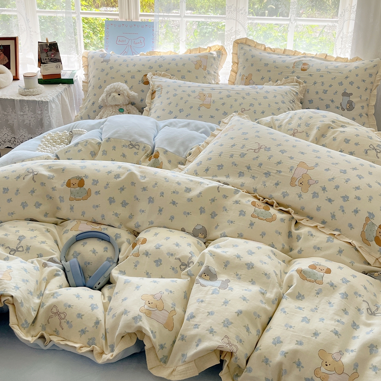 91家纺网 家纺一手货源 找家纺 桃子家居 2025新款A类韩版花边皱皱纱纯棉有氧双层纱加全消光加厚牛奶绒高品质棉加绒暖纱绒四件套 暖纱绒-蓝花小狗