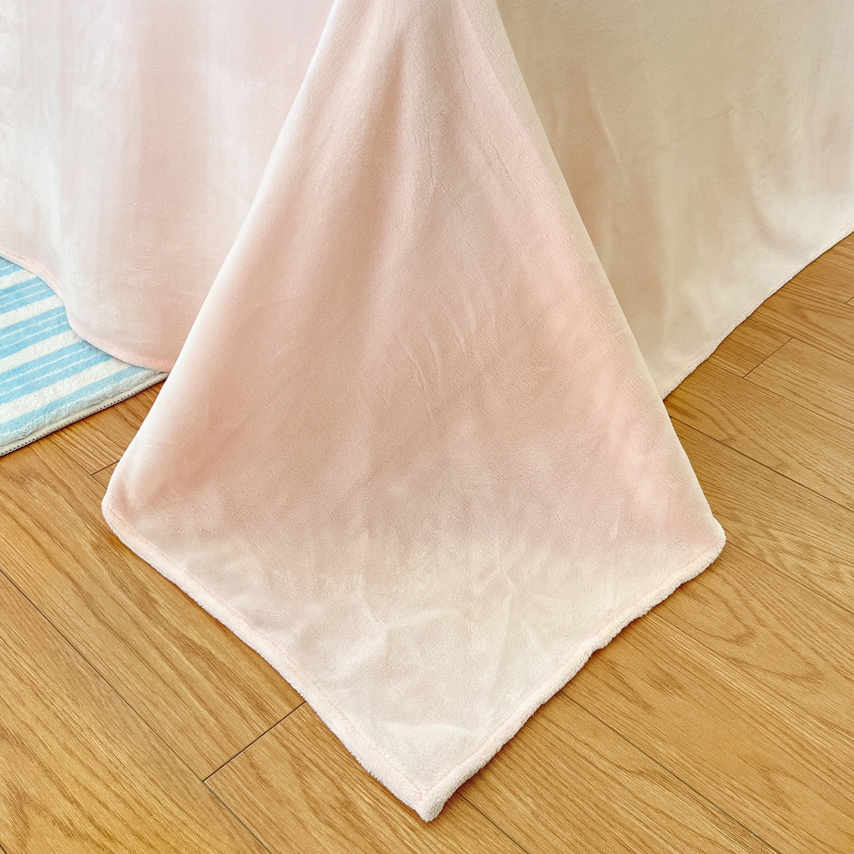 91家纺网 家纺一手货源 找家纺 桃子家居 2025新款A类韩版花边皱皱纱纯棉有氧双层纱加全消光加厚牛奶绒高品质棉加绒暖纱绒四件套 暖纱绒-小可爱