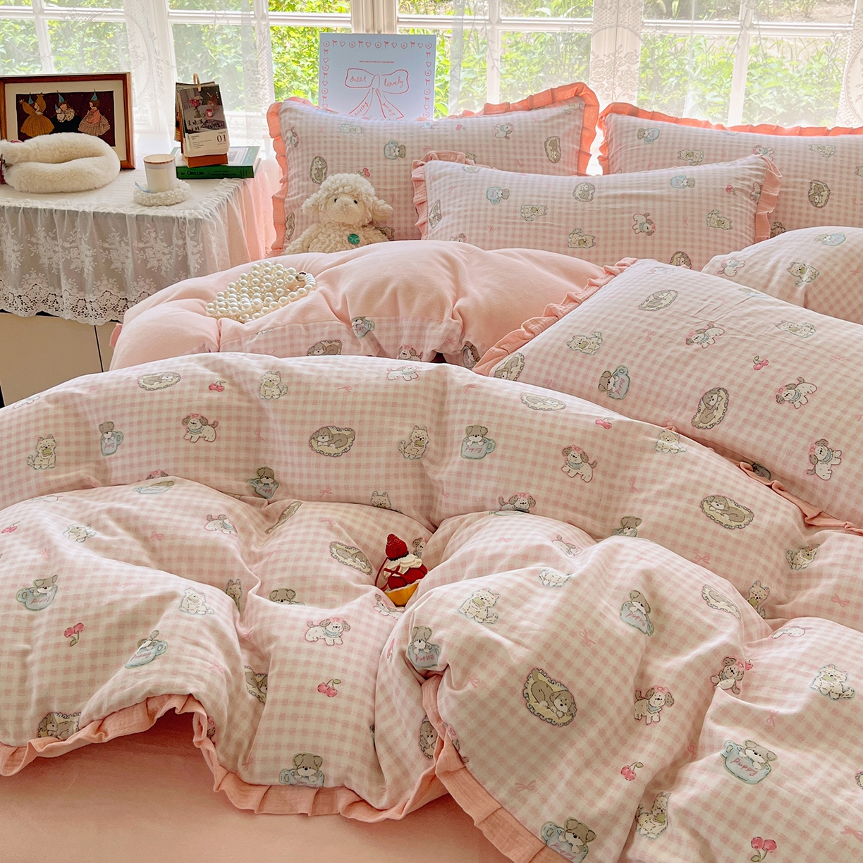 91家纺网 家纺一手货源 找家纺 桃子家居 2025新款A类韩版花边皱皱纱纯棉有氧双层纱加全消光加厚牛奶绒高品质棉加绒暖纱绒四件套 暖纱绒-小甜心