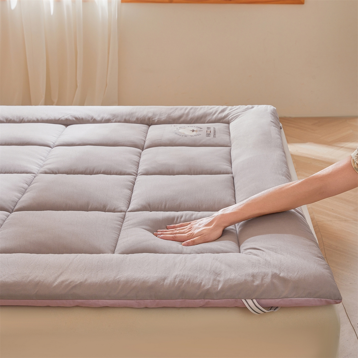 91家纺网 家纺一手货源 找家纺 （总）魅图家纺 2025新款A类云朵棉双拼棉花软床垫