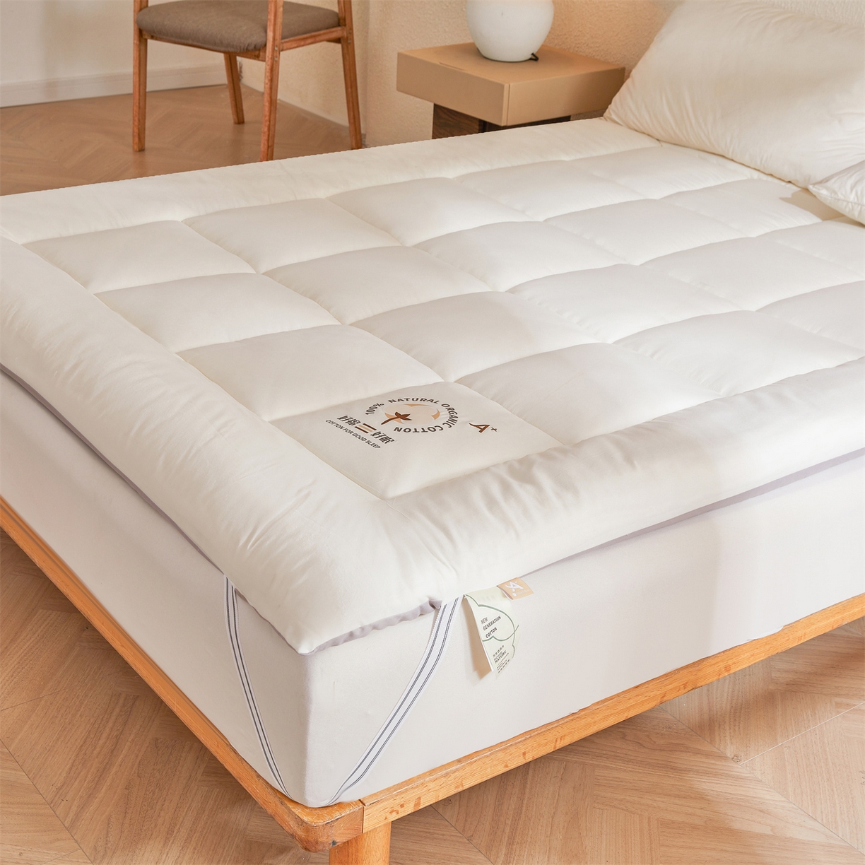 91家纺网 家纺一手货源 找家纺 魅图家纺 2025新款A类云朵棉双拼棉花软床垫 好眠-白拼灰