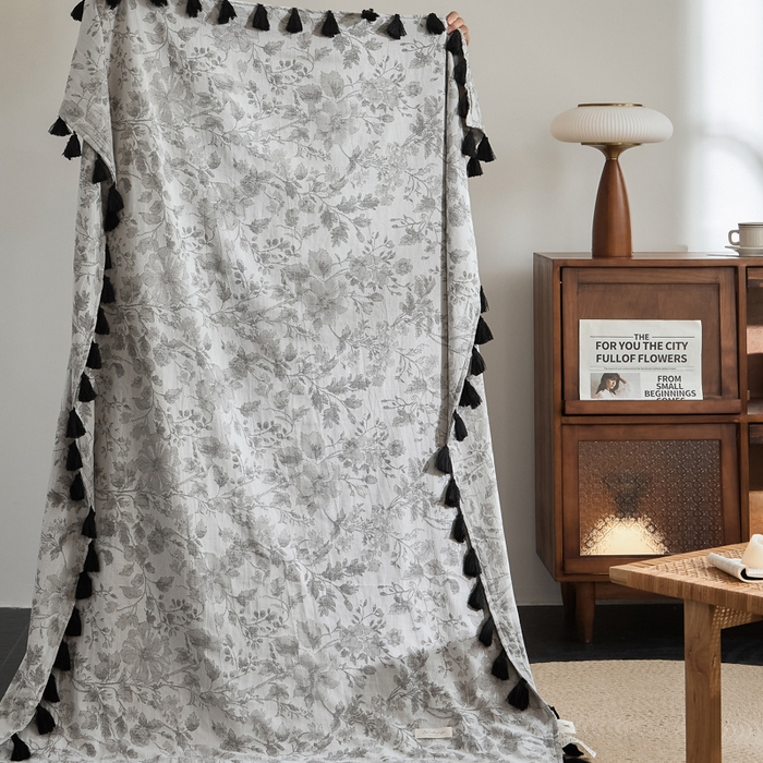 91家纺网 家纺一手货源 找家纺 大彩家居 2025新款棉麻流苏毯 繁花