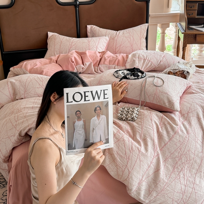 91家纺网 家纺一手货源 找家纺 眠博士 2025新款60s长绒棉纯棉提花磨毛四件套提花磨毛-飒姿粉