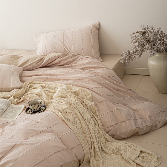 91家纺网 家纺一手货源 找家纺 棉眠 2025新款色织水洗小提花条纹四件套 序曲-米