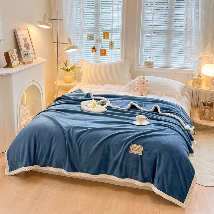 91家纺网 家纺一手货源 找家纺 眠博士 2025新款高克重牛奶绒轻奢大包边毛毯被套 轻奢毛毯-靛青