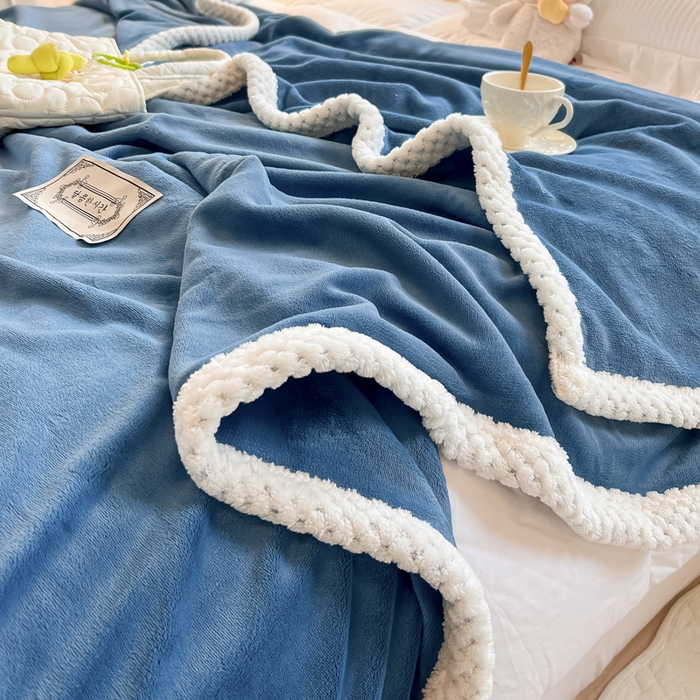 91家纺网 家纺一手货源 找家纺 眠博士 2025新款高克重牛奶绒轻奢大包边毛毯被套 轻奢毛毯-靛青