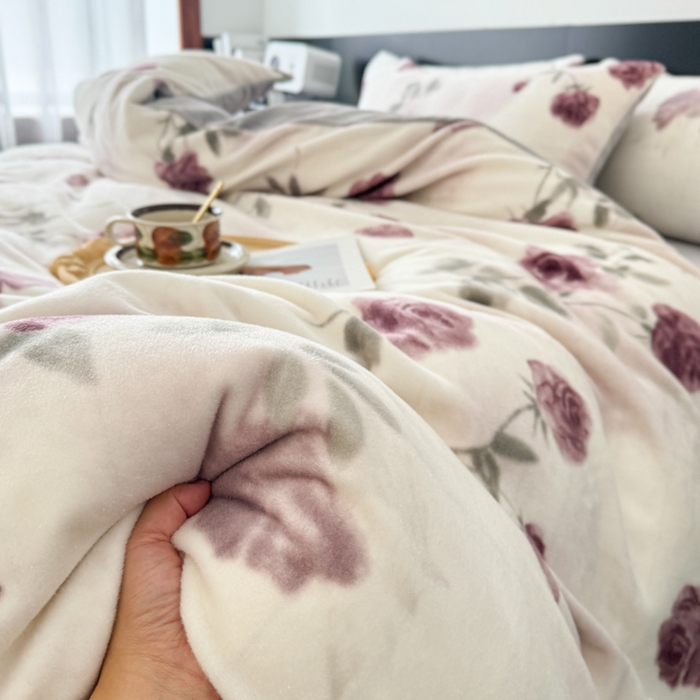 （总）子曰 2025新款A类高克重蒂肤绒羊绒保暖印花四件套