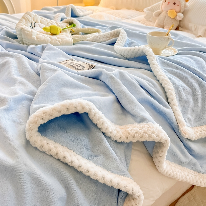 91家纺网 家纺一手货源 找家纺 眠博士 2025新款高克重牛奶绒轻奢大包边毛毯被套 轻奢毛毯-雾霾蓝