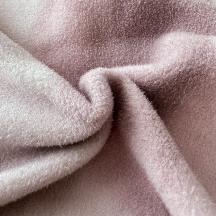 91家纺网 家纺一手货源 找家纺 子曰 2025新款A类高克重蒂肤绒羊绒保暖印花四件套 沐光-粉