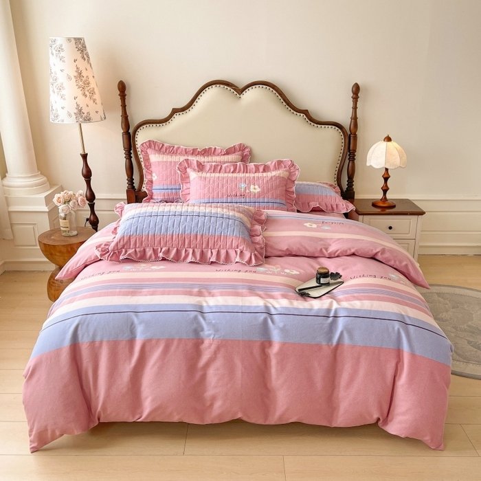 91家纺网 家纺一手货源 找家纺 （总）缦彩 2025新款全棉加厚夹棉磨毛纯棉床裙套件公主风印花防滑床罩四件套-夹棉款