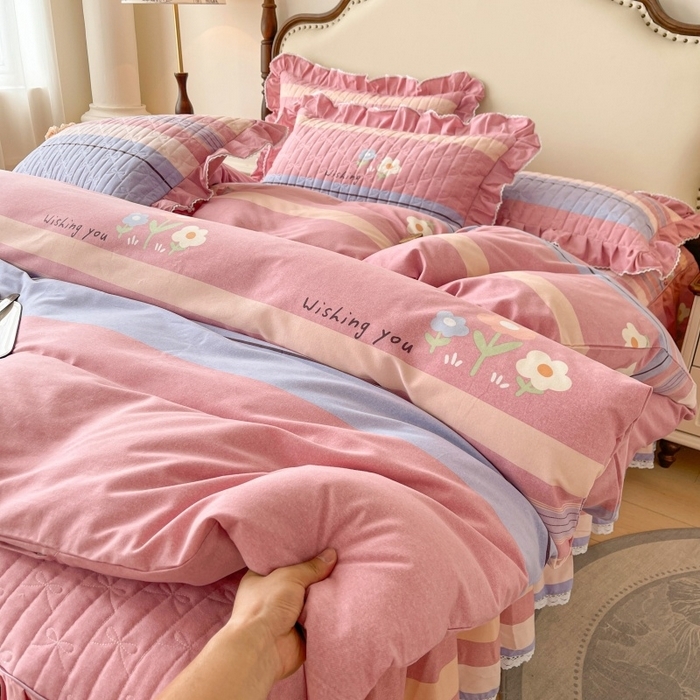 91家纺网 家纺一手货源 找家纺 （总）缦彩 2025新款全棉加厚夹棉磨毛纯棉床裙套件公主风印花防滑床罩四件套-夹棉款