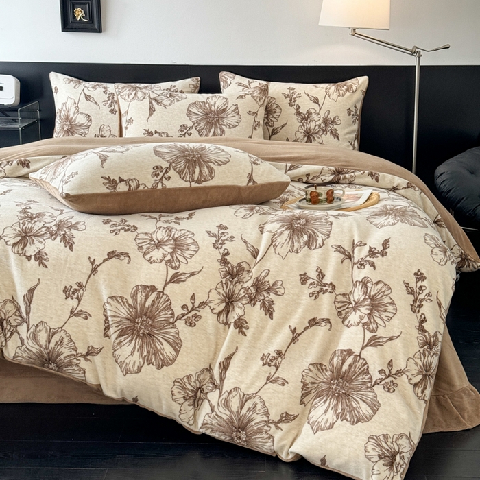 91家纺网 家纺一手货源 找家纺 子曰 2025新款A类高克重蒂肤绒羊绒保暖印花四件套 柔梦-咖