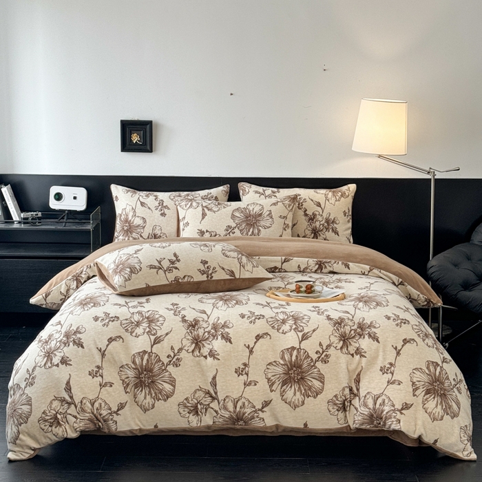 91家纺网 家纺一手货源 找家纺 子曰 2025新款A类高克重蒂肤绒羊绒保暖印花四件套 柔梦-咖