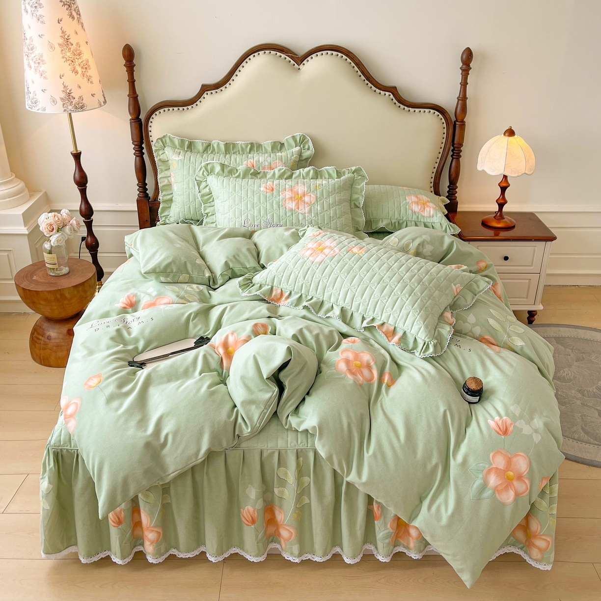 91家纺网 家纺一手货源 找家纺 （总）缦彩 2025新款全棉加厚夹棉磨毛纯棉床裙套件公主风印花防滑床罩四件套-夹棉款