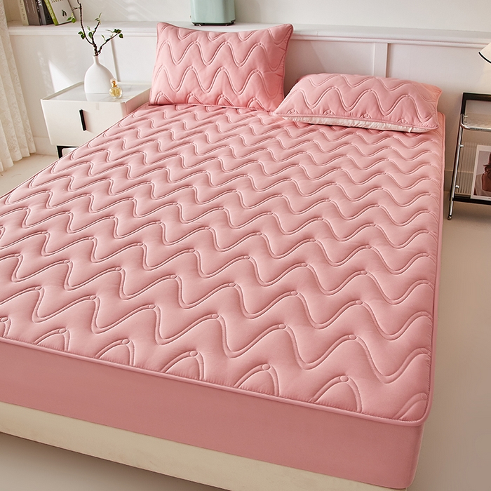 91家纺网 家纺一手货源 找家纺 盛眠家纺 2025新款水洗棉夹棉床笠-云汐 红色