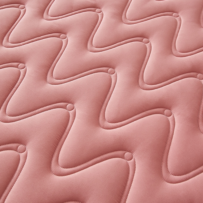 91家纺网 家纺一手货源 找家纺 盛眠家纺 2025新款水洗棉夹棉床笠-云汐 红色