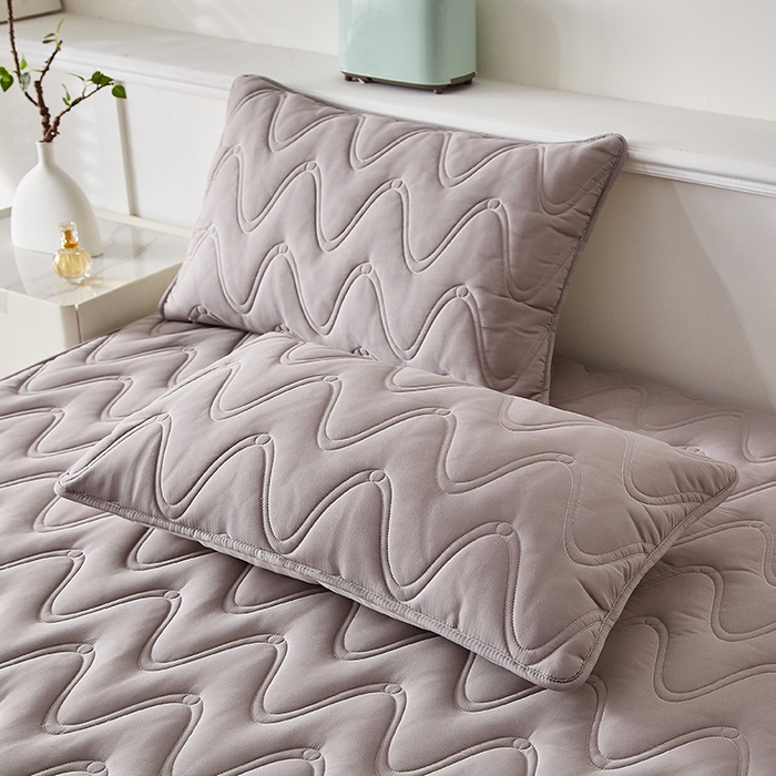 91家纺网 家纺一手货源 找家纺 盛眠家纺 2025新款水洗棉夹棉床笠-云汐 灰色