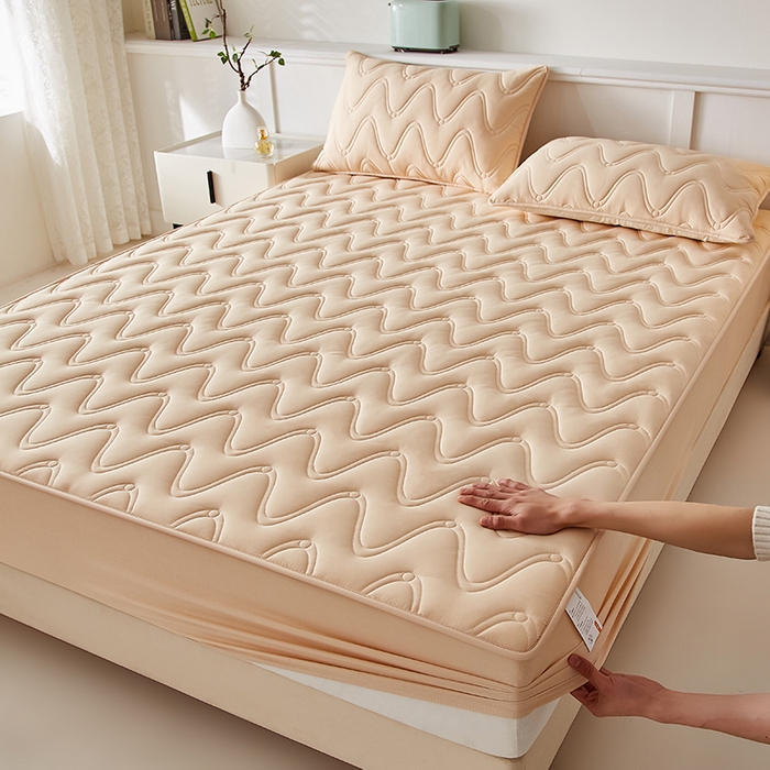 91家纺网 家纺一手货源 找家纺 盛眠家纺 2025新款水洗棉夹棉床笠-云汐 卡其