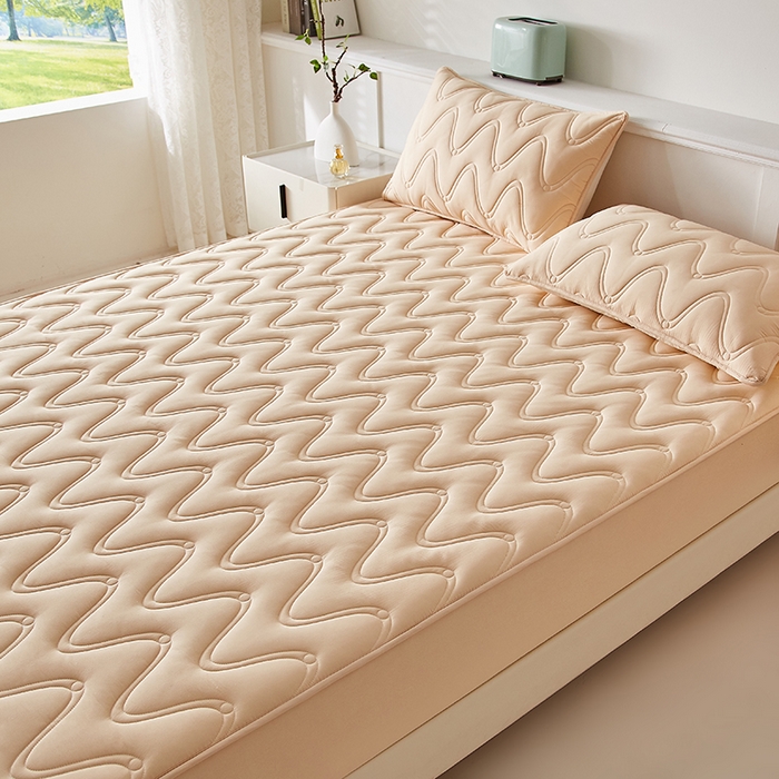 91家纺网 家纺一手货源 找家纺 盛眠家纺 2025新款水洗棉夹棉床笠-云汐 卡其