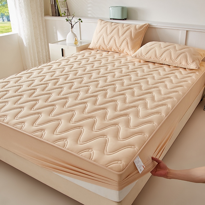 91家纺网 家纺一手货源 找家纺 盛眠家纺 2025新款水洗棉夹棉床笠-云汐 卡其