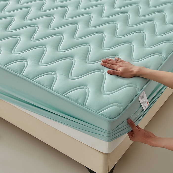 91家纺网 家纺一手货源 找家纺 盛眠家纺 2025新款水洗棉夹棉床笠-云汐 绿色