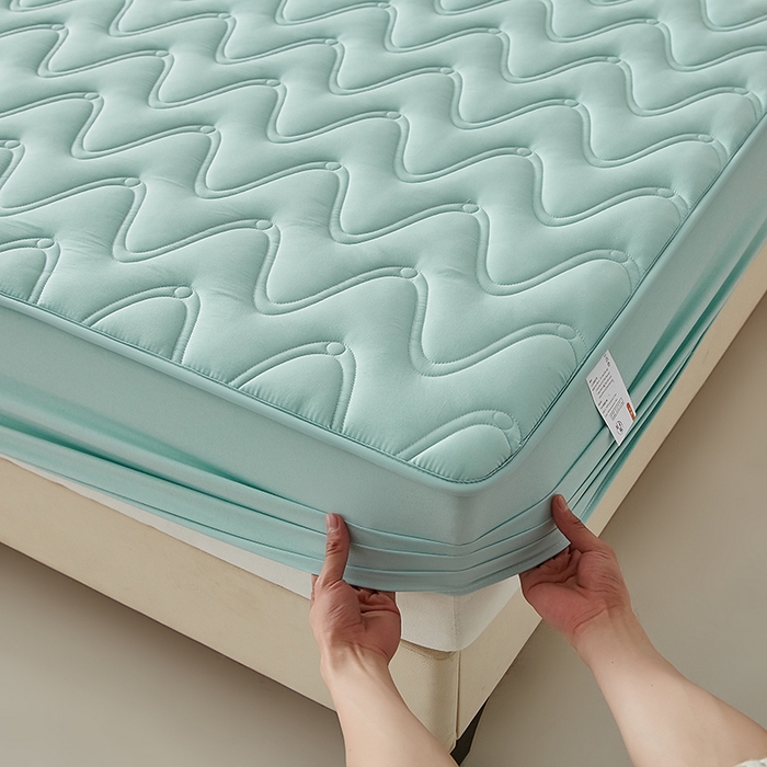 91家纺网 家纺一手货源 找家纺 盛眠家纺 2025新款水洗棉夹棉床笠-云汐 绿色