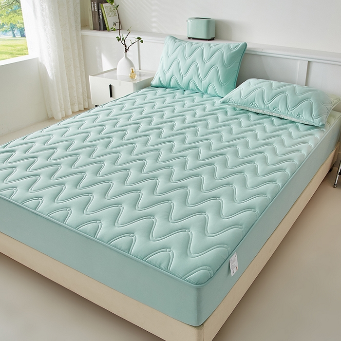 91家纺网 家纺一手货源 找家纺 盛眠家纺 2025新款水洗棉夹棉床笠-云汐 绿色