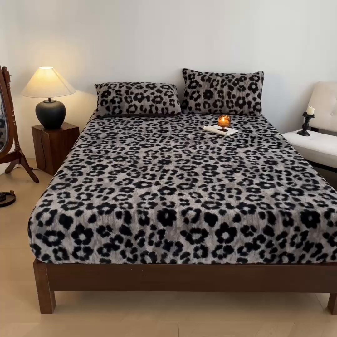 91家纺网 家纺一手货源 找家纺 （总）子曰 2025新款加厚美拉德兔绒床笠