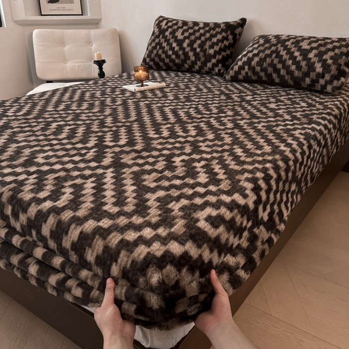 91家纺网 家纺一手货源 找家纺 子曰 2025新款加厚美拉德兔绒床笠 美拉德-格调