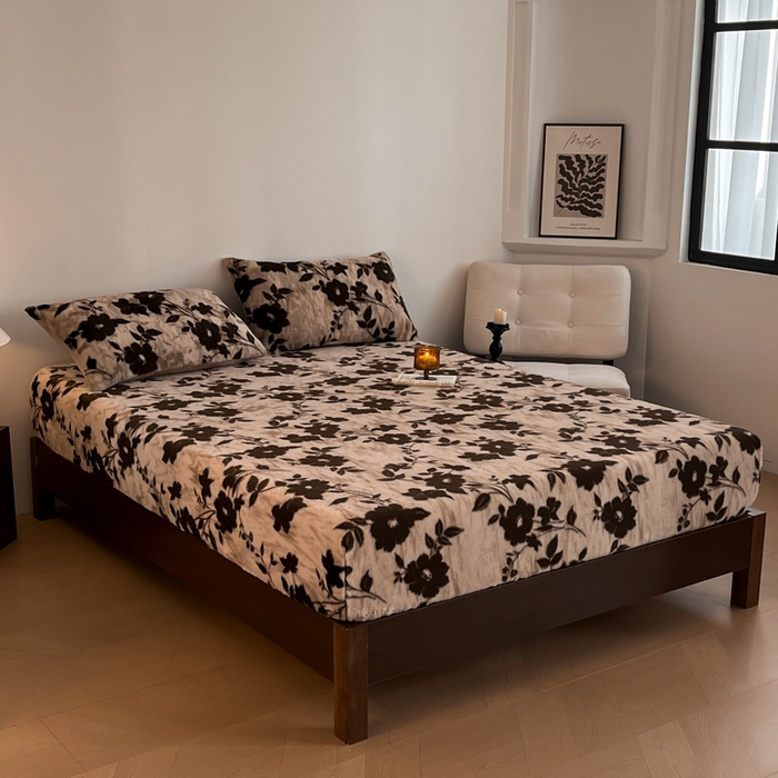 91家纺网 家纺一手货源 找家纺 子曰 2025新款加厚美拉德兔绒床笠 美拉德-花语