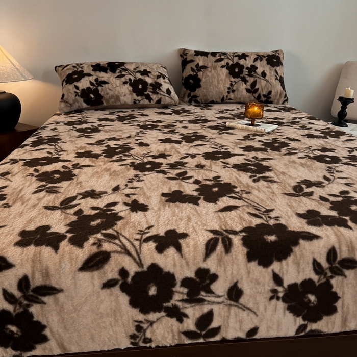 91家纺网 家纺一手货源 找家纺 子曰 2025新款加厚美拉德兔绒床笠 美拉德-花语