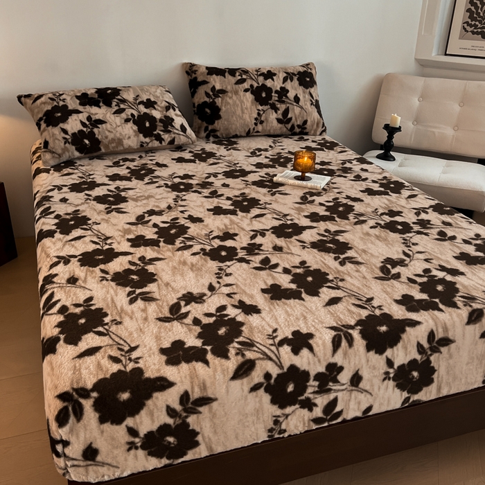 91家纺网 家纺一手货源 找家纺 子曰 2025新款加厚美拉德兔绒床笠 美拉德-花语