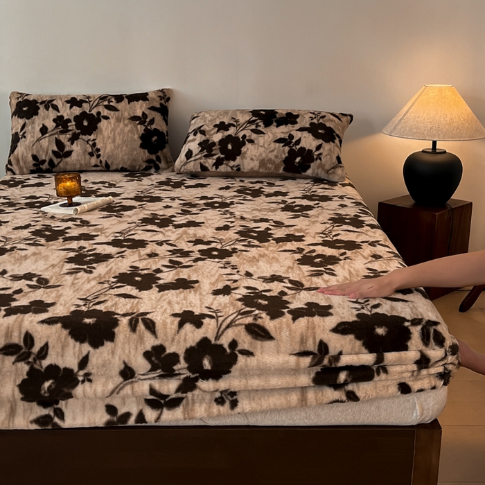 91家纺网 家纺一手货源 找家纺 子曰 2025新款加厚美拉德兔绒床笠 美拉德-花语