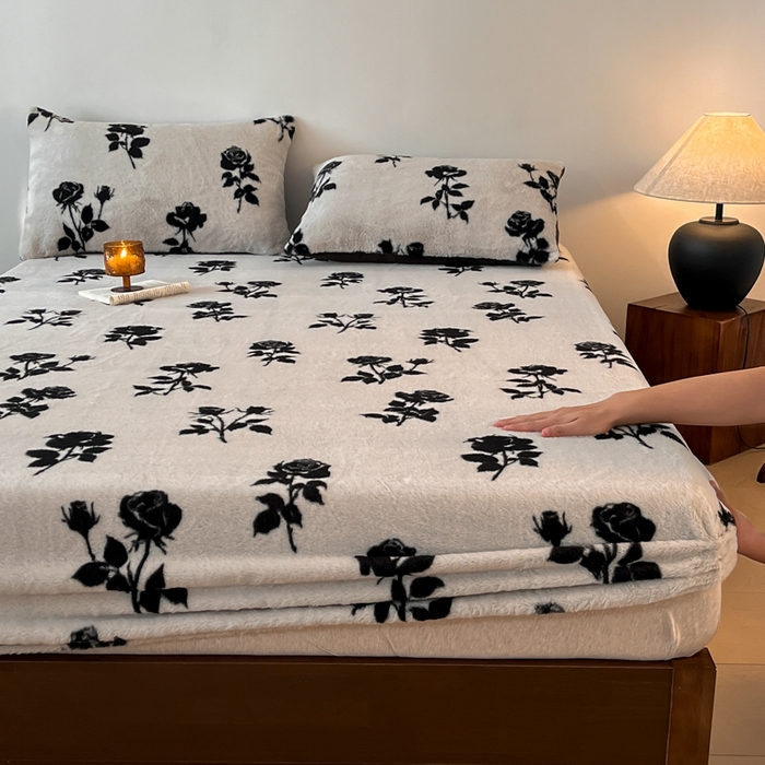 91家纺网 家纺一手货源 找家纺 子曰 2025新款加厚美拉德兔绒床笠 美拉德-玫瑰(白)