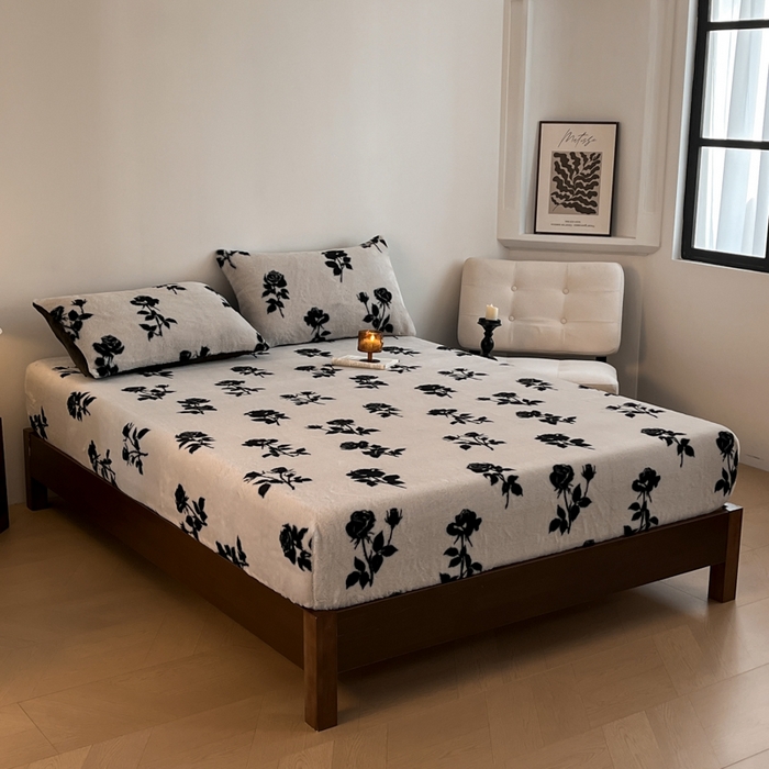 91家纺网 家纺一手货源 找家纺 子曰 2025新款加厚美拉德兔绒床笠 美拉德-玫瑰(白)