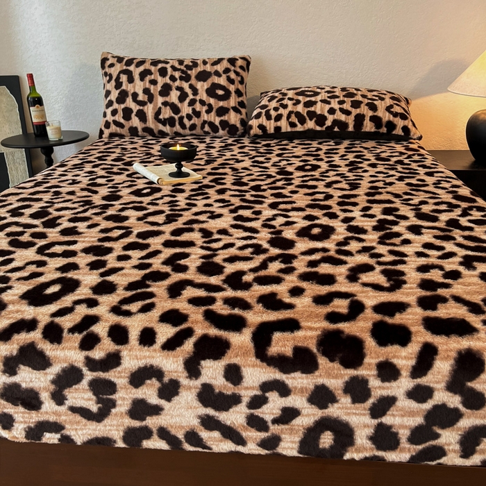 91家纺网 家纺一手货源 找家纺 子曰 2025新款加厚美拉德兔绒床笠 美拉德-豹纹咖