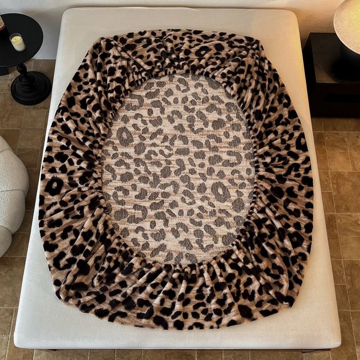 91家纺网 家纺一手货源 找家纺 子曰 2025新款加厚美拉德兔绒床笠 美拉德-豹纹咖